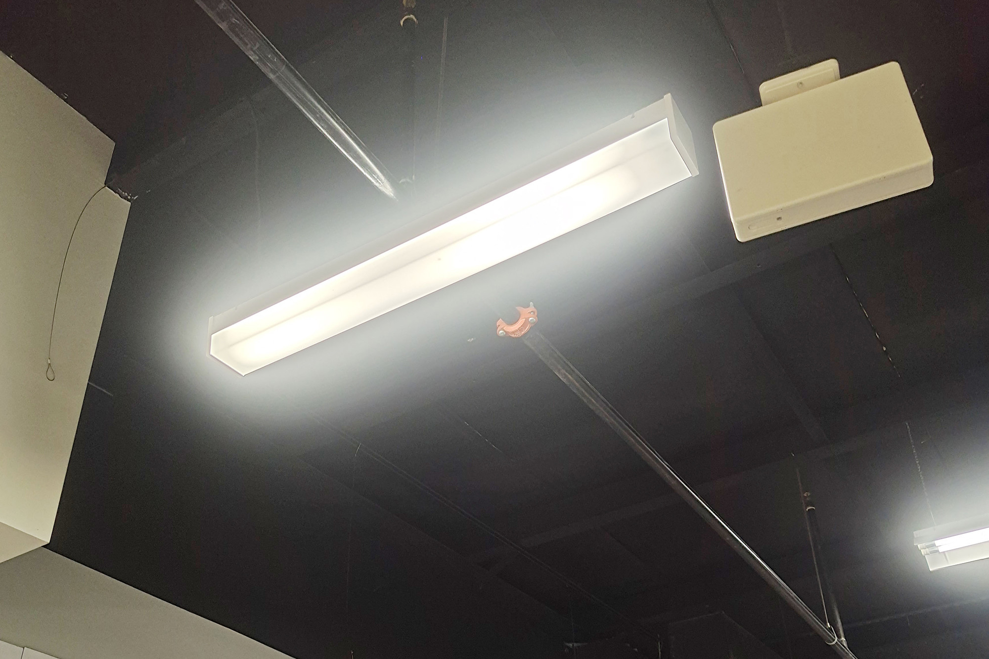 के बारे में नवीनतम कंपनी का मामला एलईडी सीढ़ी रोशनी अनुप्रयोग